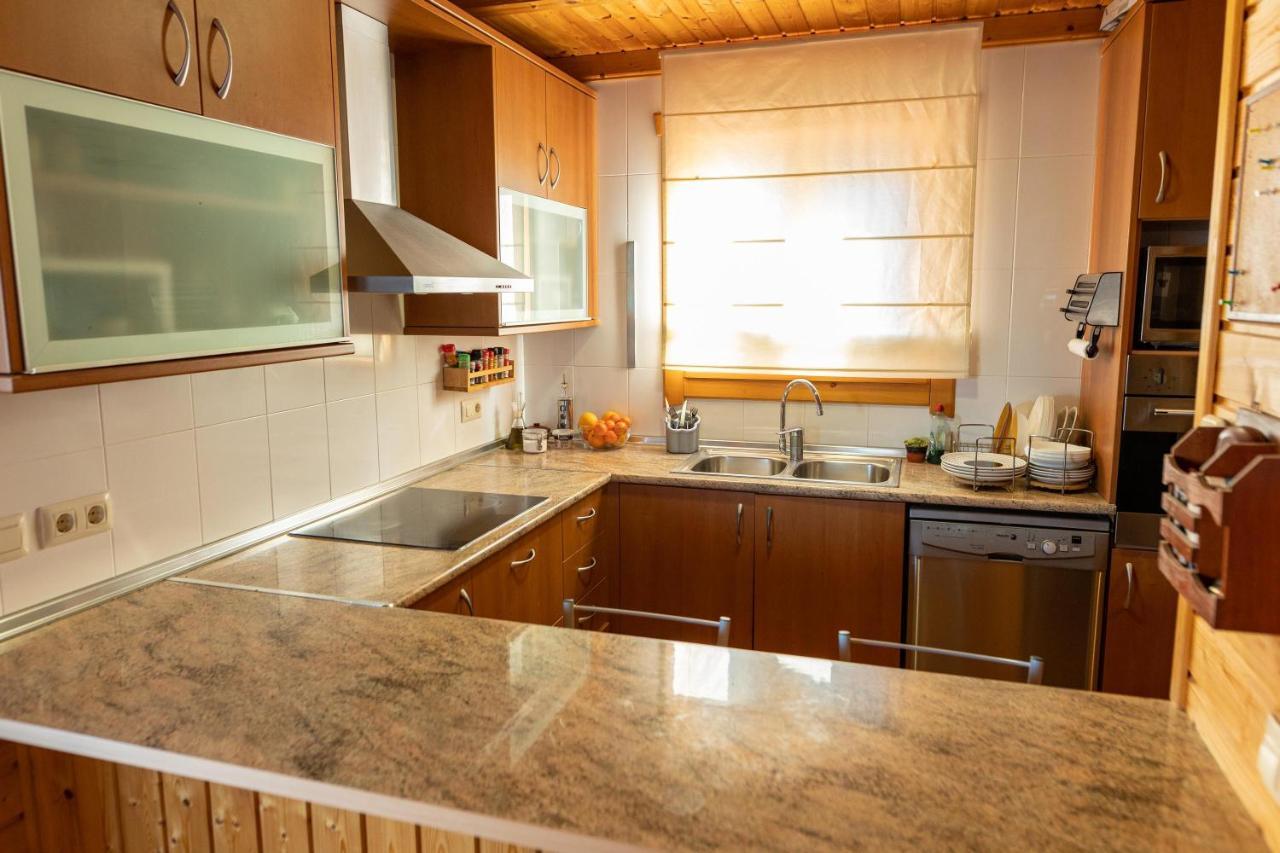 Casa De Madera En Calafell Villa Ngoại thất bức ảnh